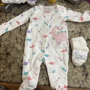 Carter's Girls Lovely Floral Bodysuit Newborn And 3 Pack Of Socks